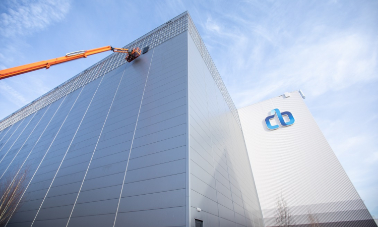 LR zonnepanelen CB